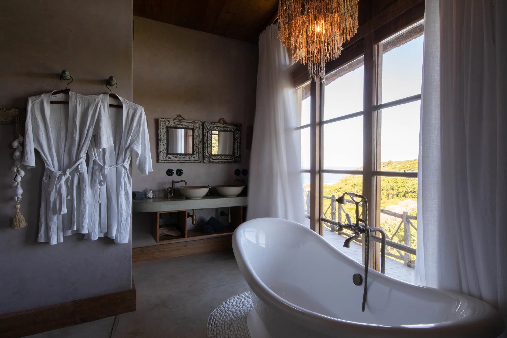 Room gallery image 1.