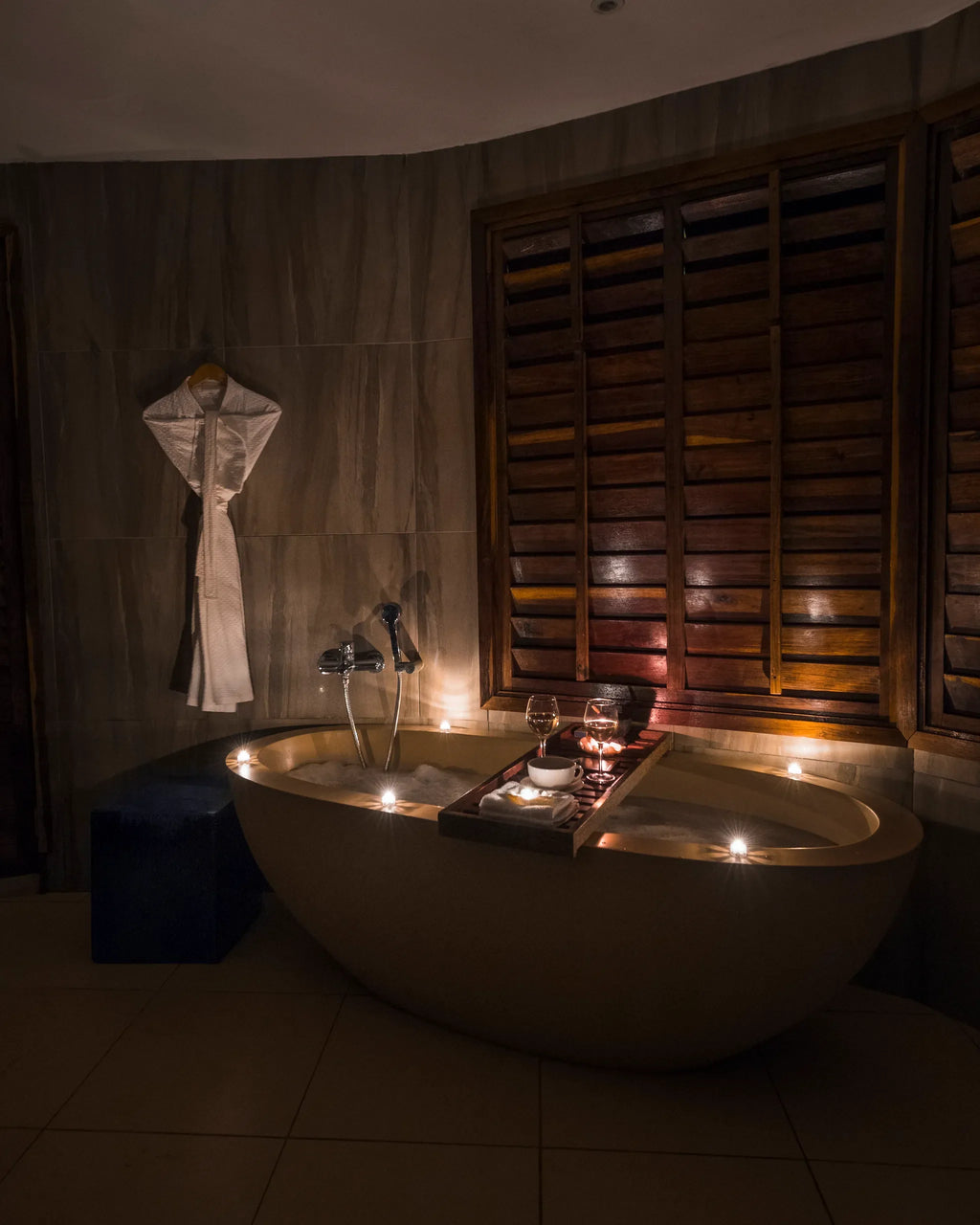 Room gallery image 7.