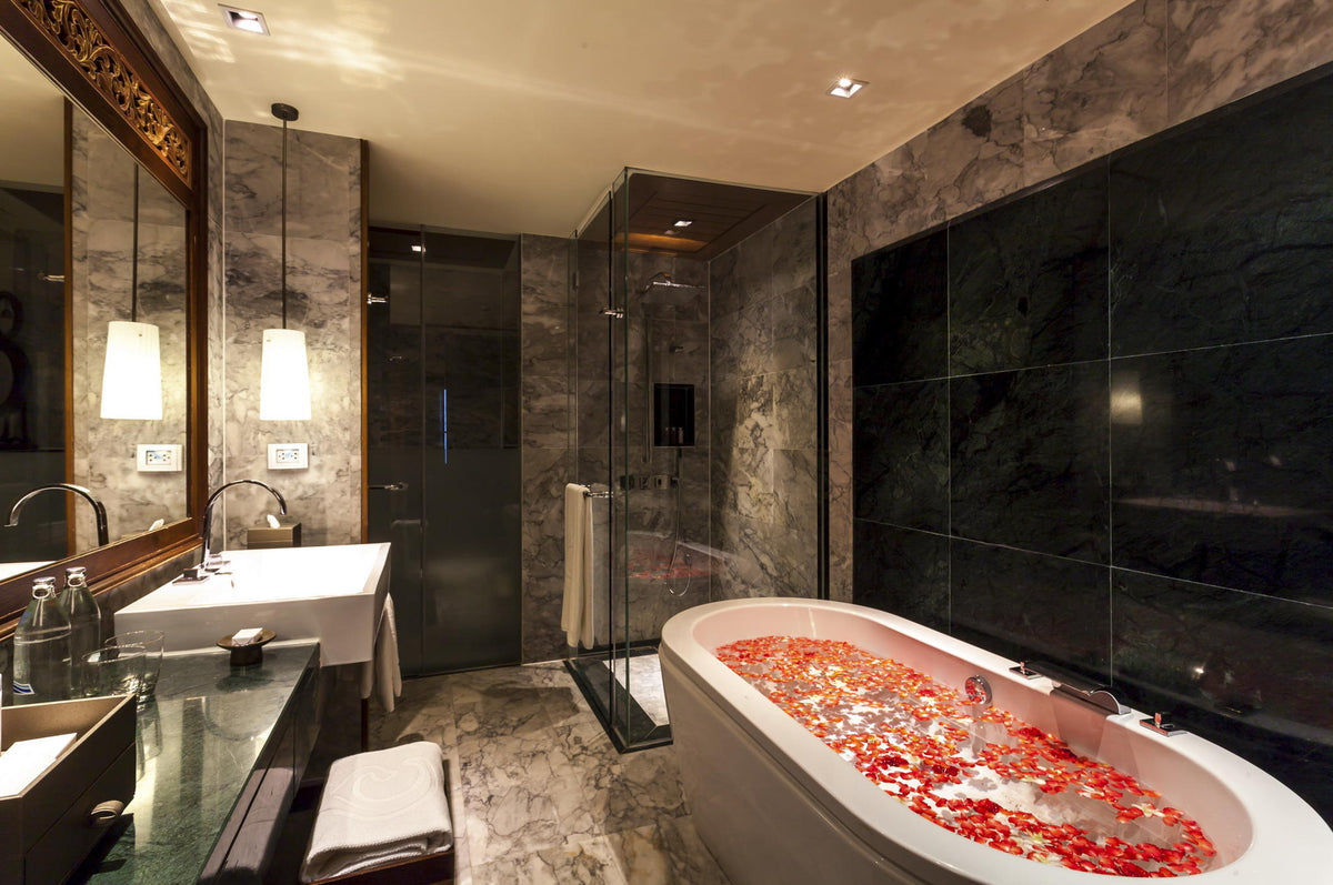 LUXURY POOL SUITE gallery image 3