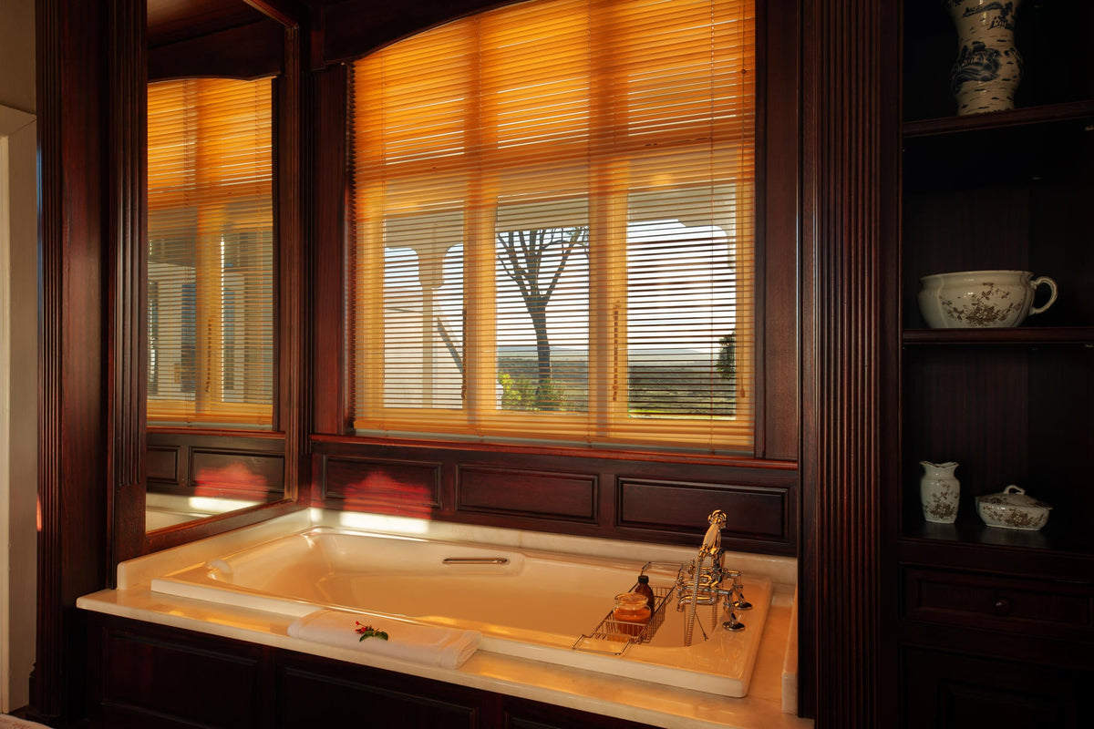 Master Suite gallery image 9