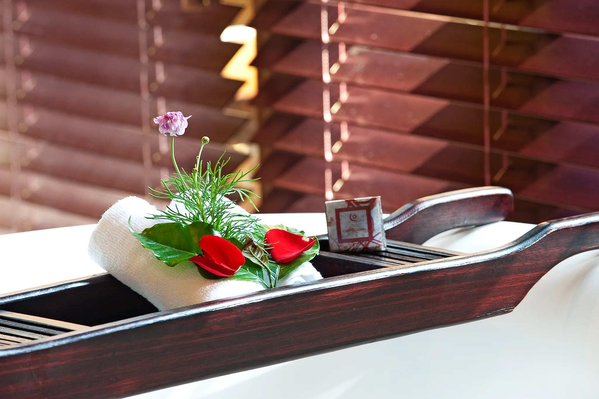 Room gallery image 4.