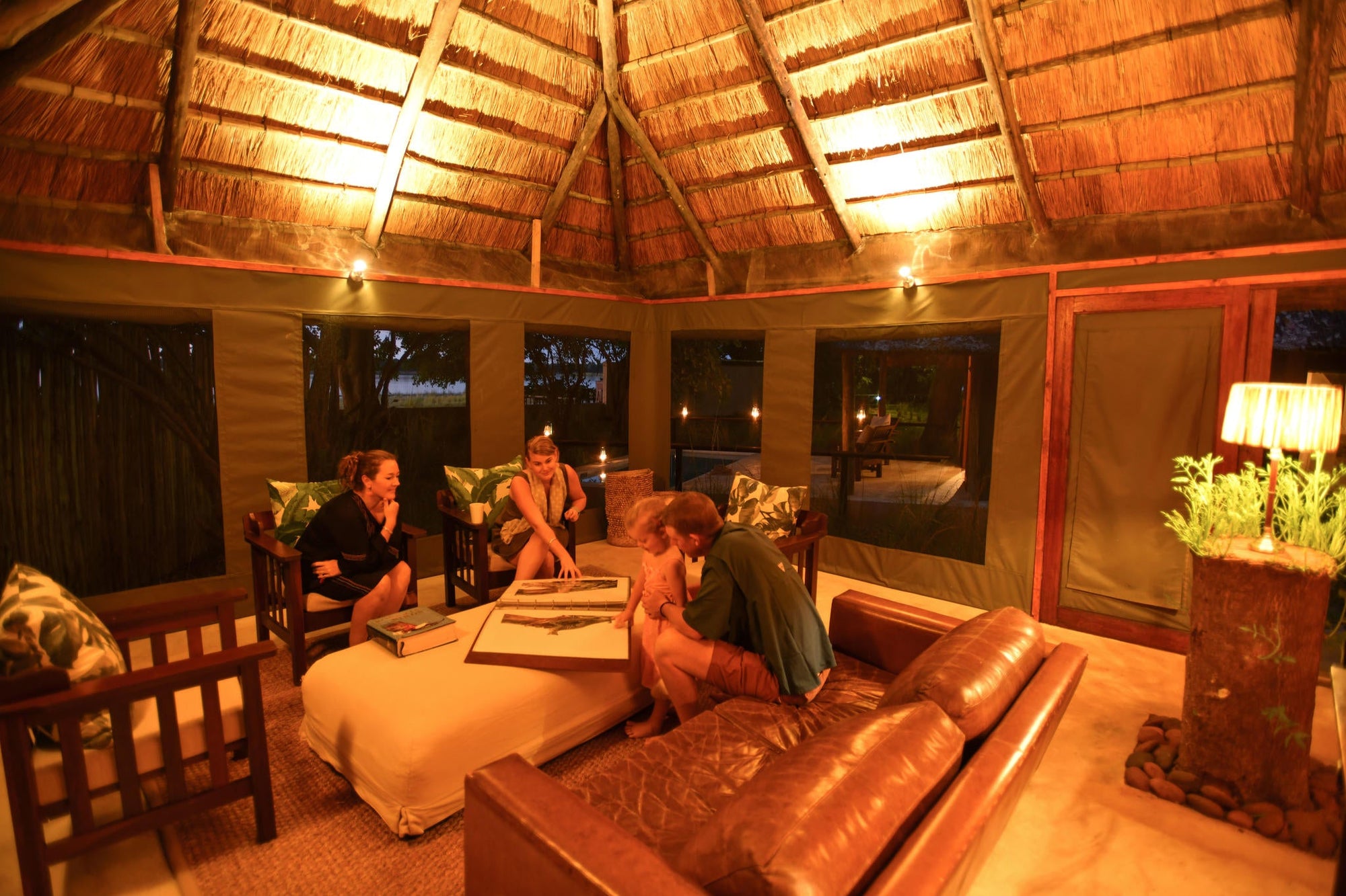 *Family Deluxe Suites (2 suites with a shared outside lounge) gallery image 2