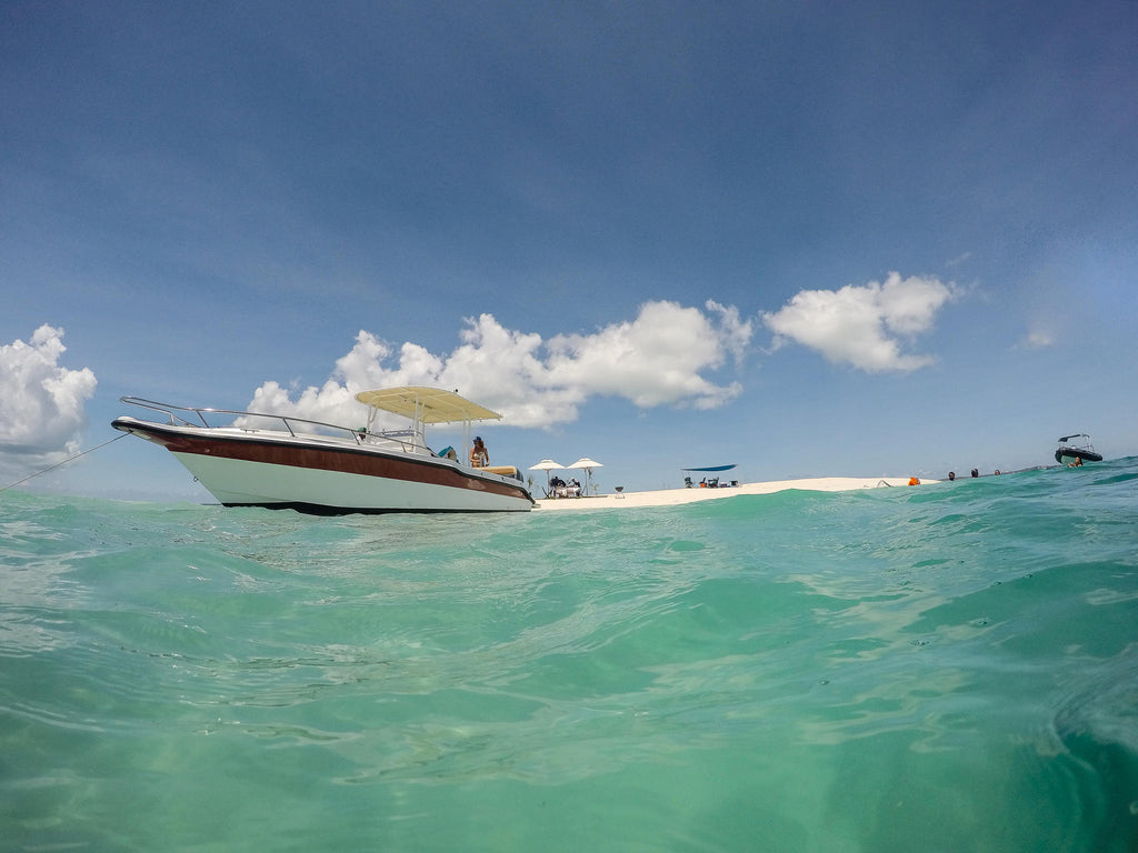 Mothassane Boat Trips to the Bazaruto Islands gallery image 3