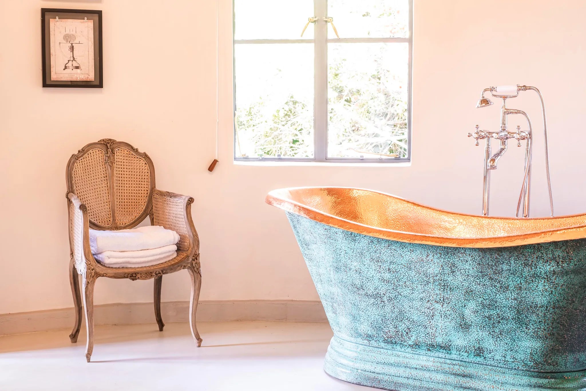 Room gallery image 3.