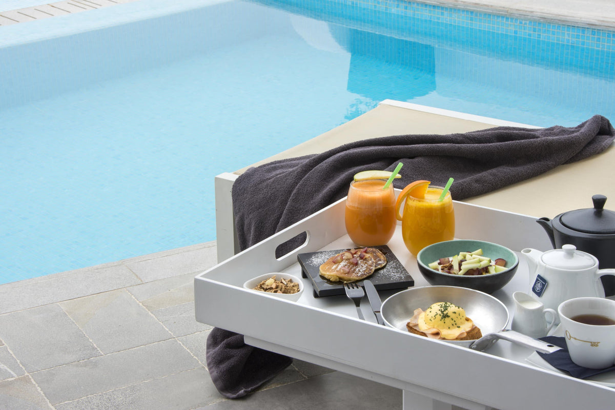 Honeymoon Suite with Private Outdoor Heated Pool gallery image 7