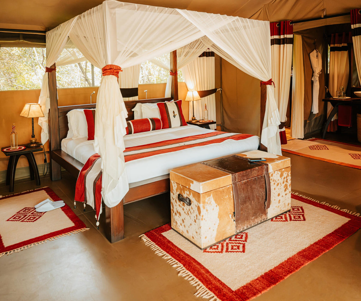  River-facing tents gallery image 5