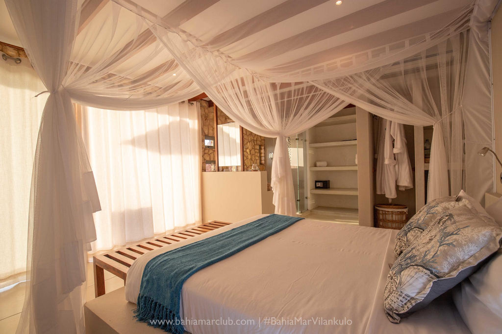 Sea View Bedroom gallery image 4