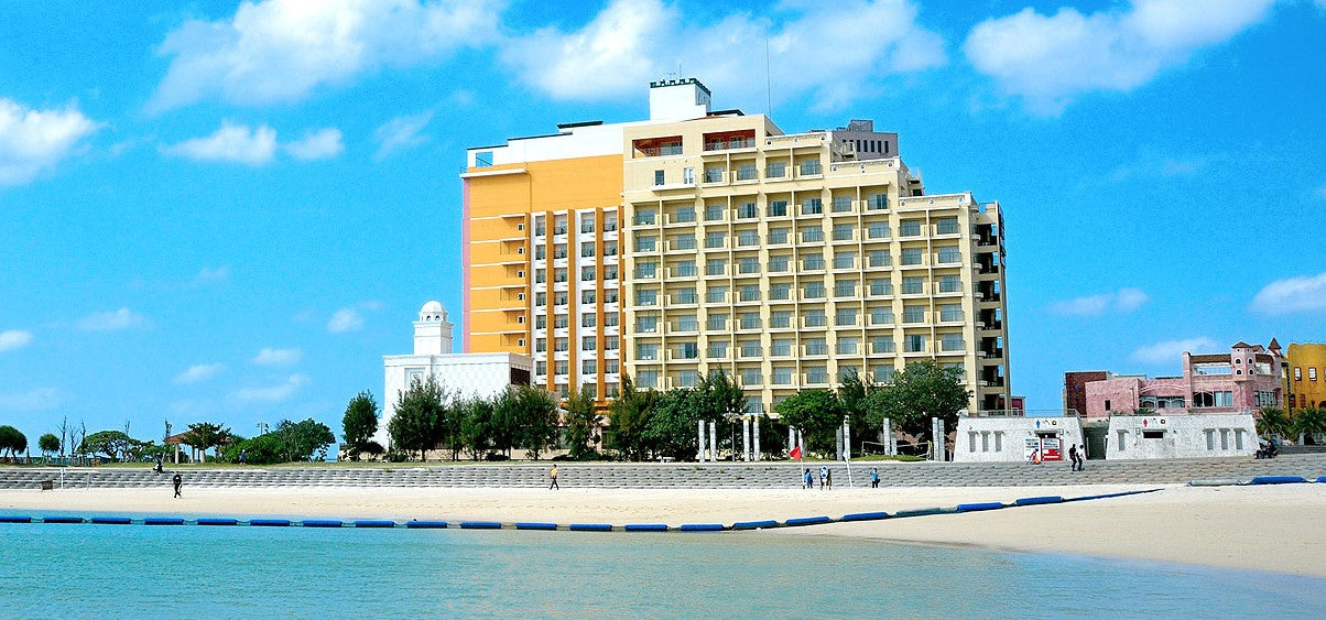 Vessel Hotel Campana Okinawa