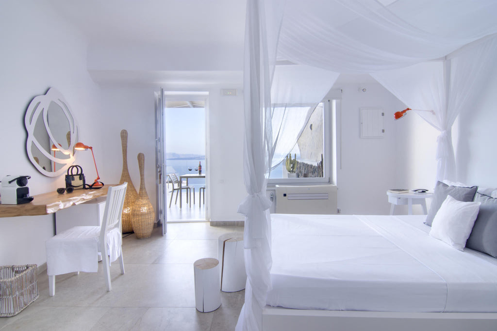 infinity Suite with Private Outdoor Heated Pool gallery image 3