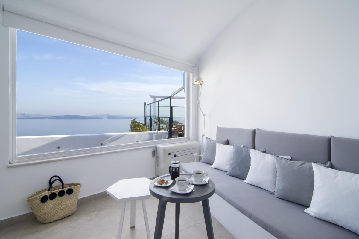 infinity Suite with Private Outdoor Heated Pool gallery image 2