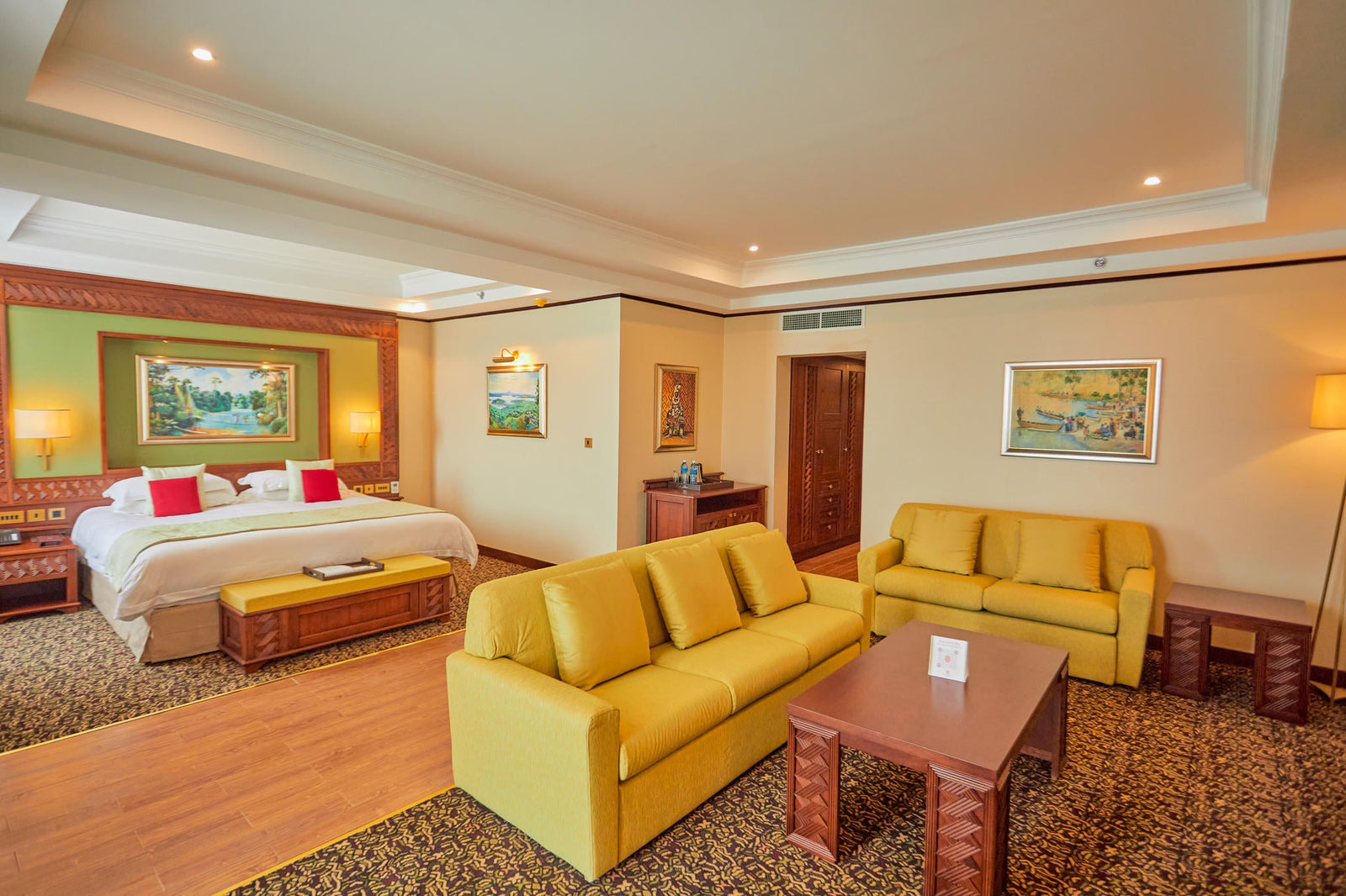 Junior Suite
