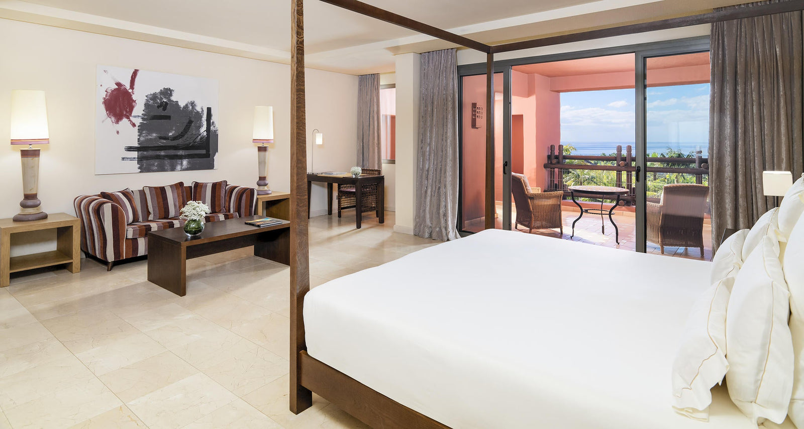 SUITES IN CITADEL & VILLAS