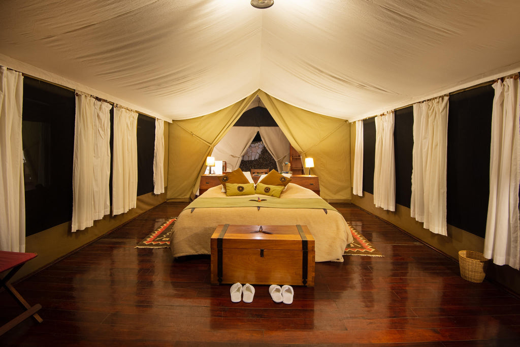 Luxury tent gallery image 6