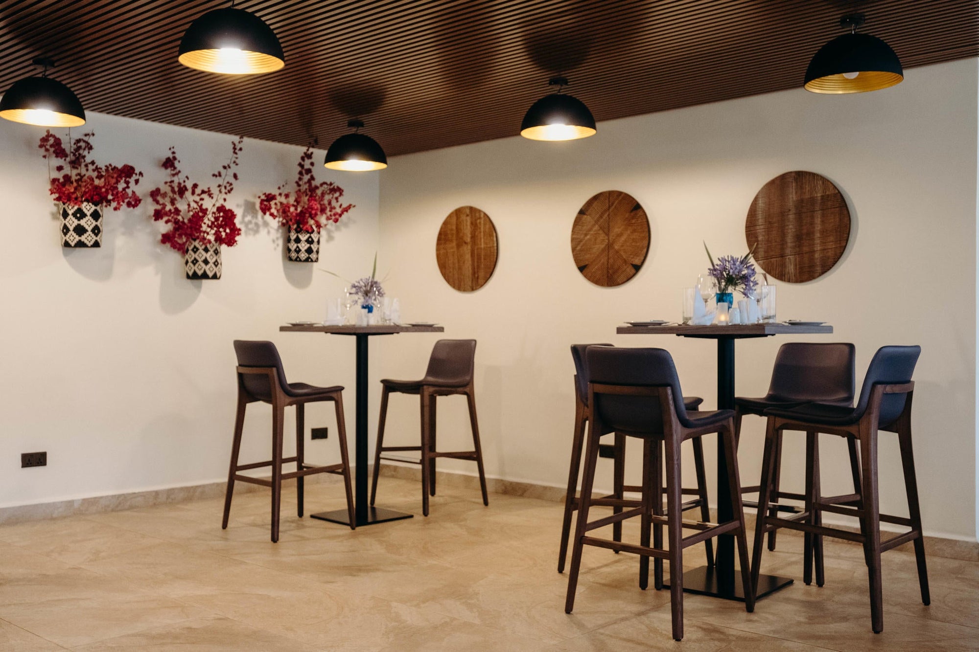 Rose Bar gallery image 4