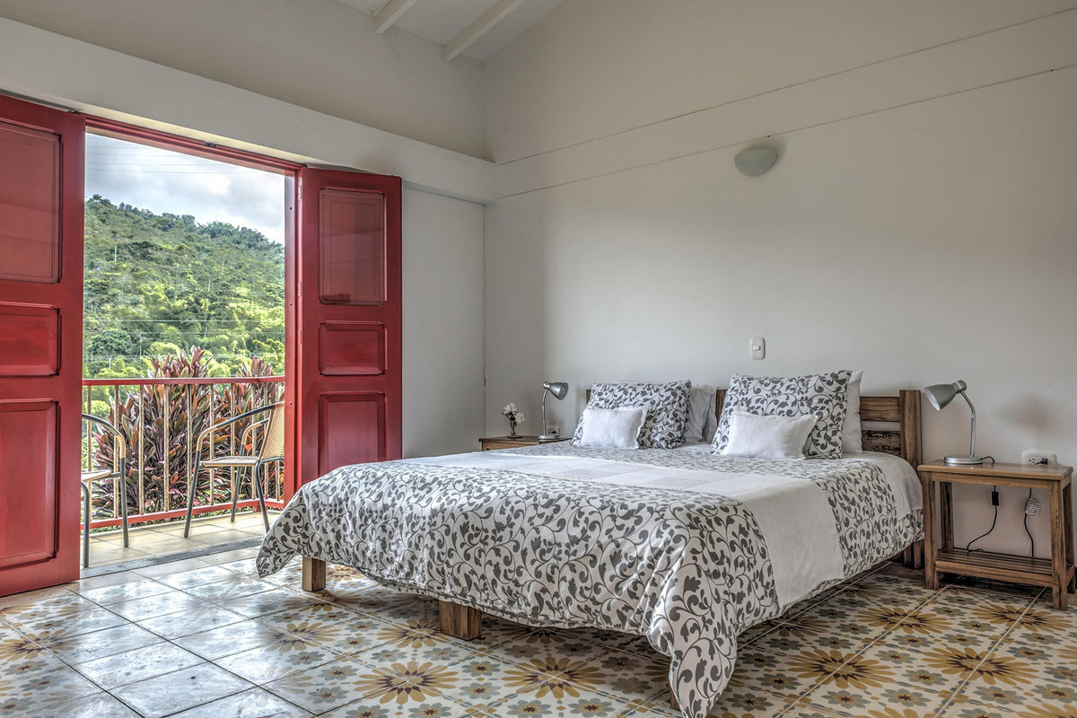 Double Rooms- Coffee Lodge
