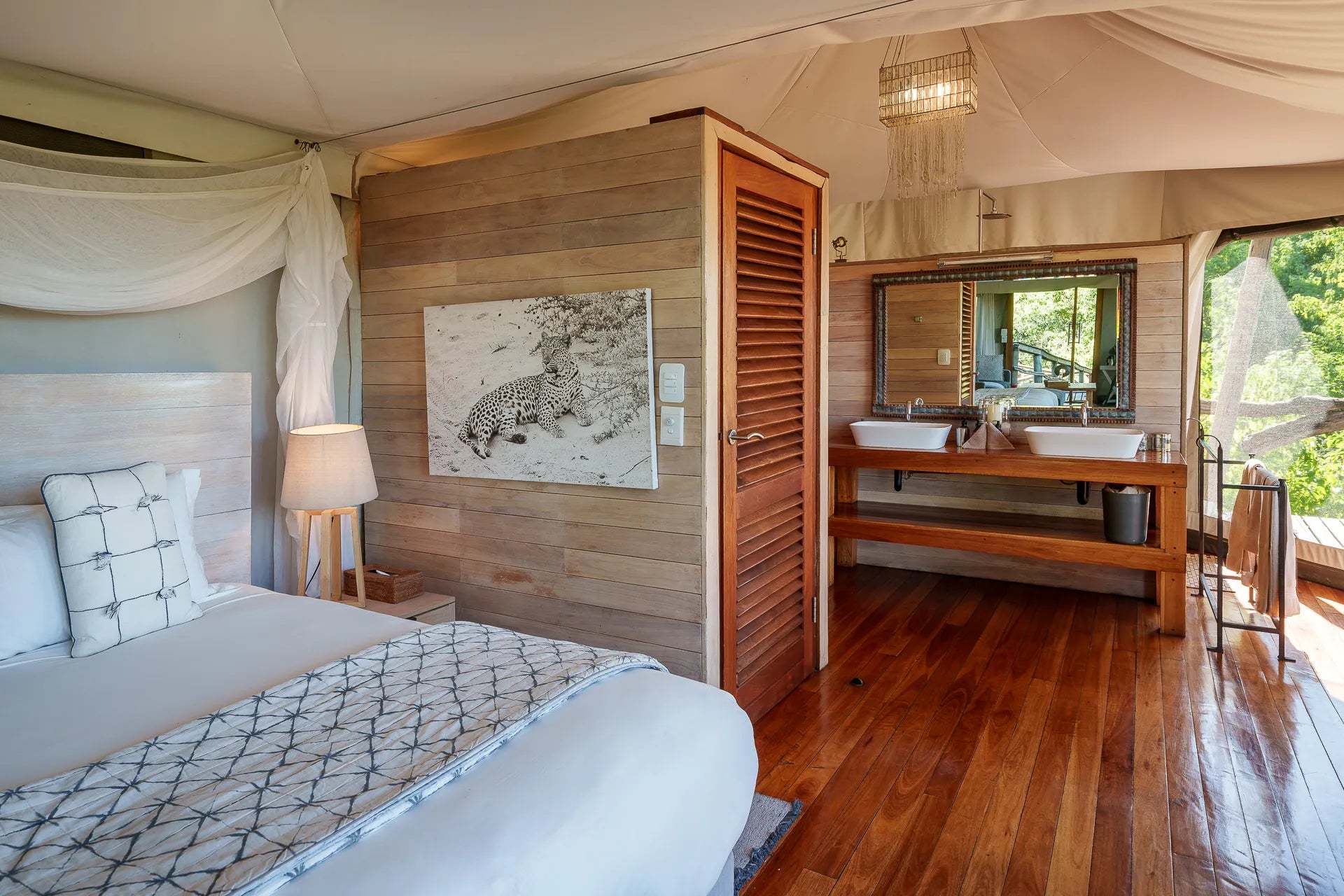 Room gallery image 5.