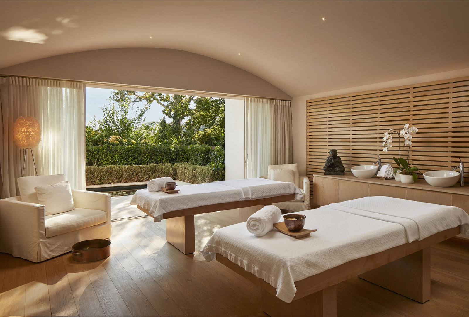 Leeu Spa
