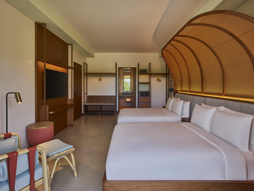 King Two Bedroom Suite with Ocean View