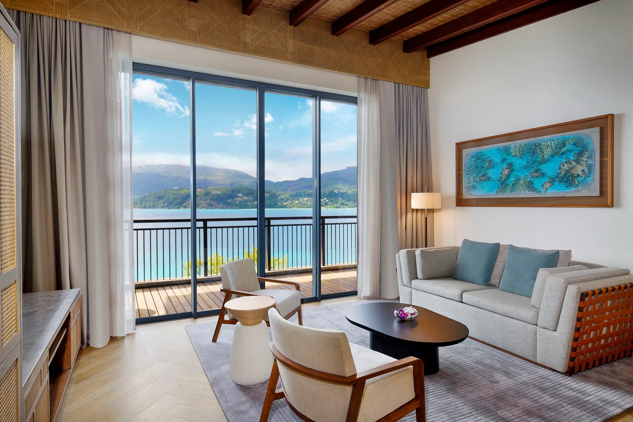 Room gallery image 3.