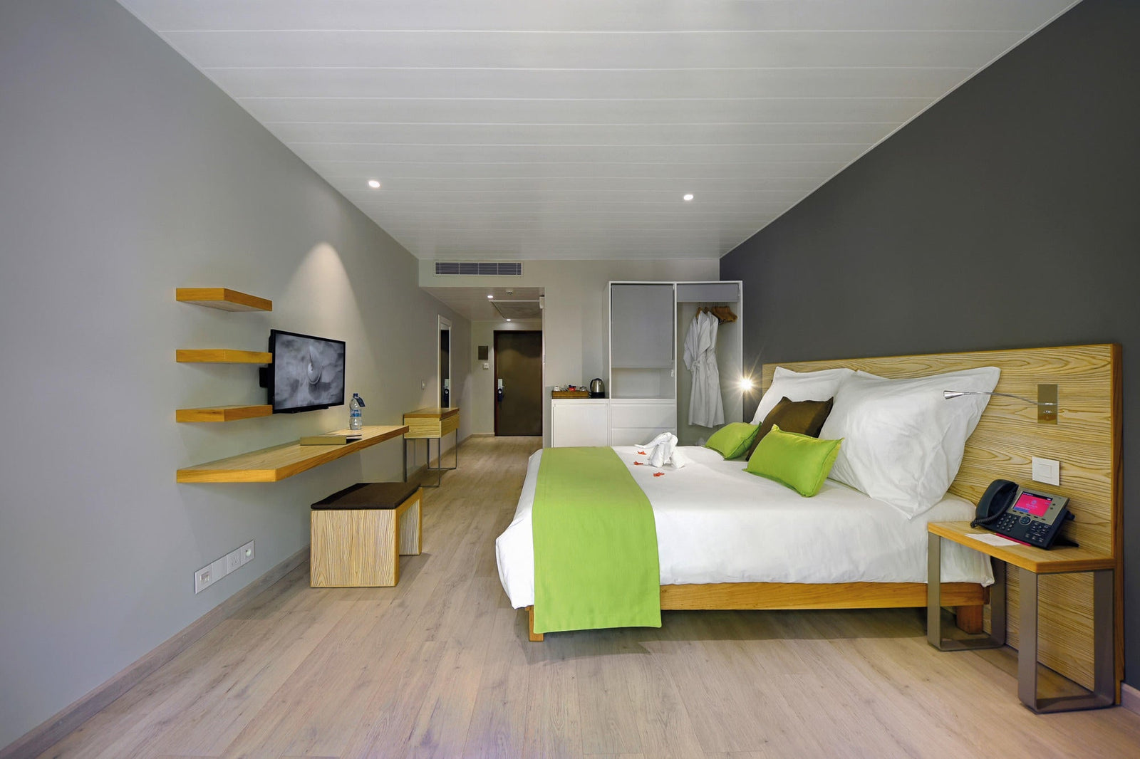 Standard Room and Standard Room (Beachfront)