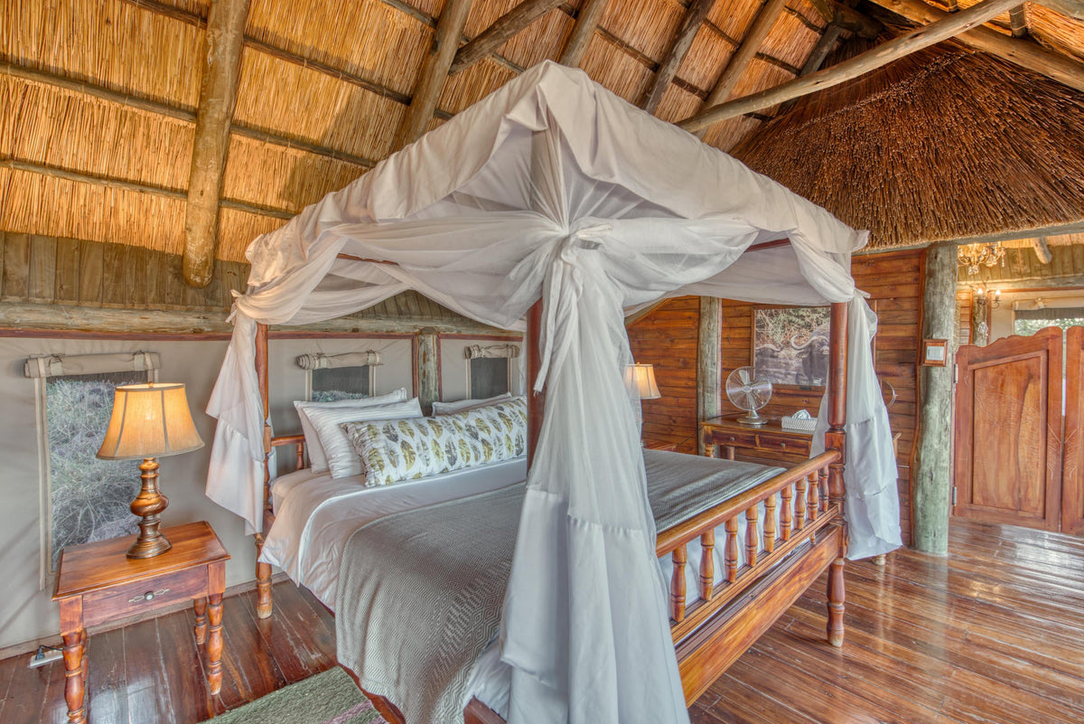 Honeymoon Safari Room gallery image 1