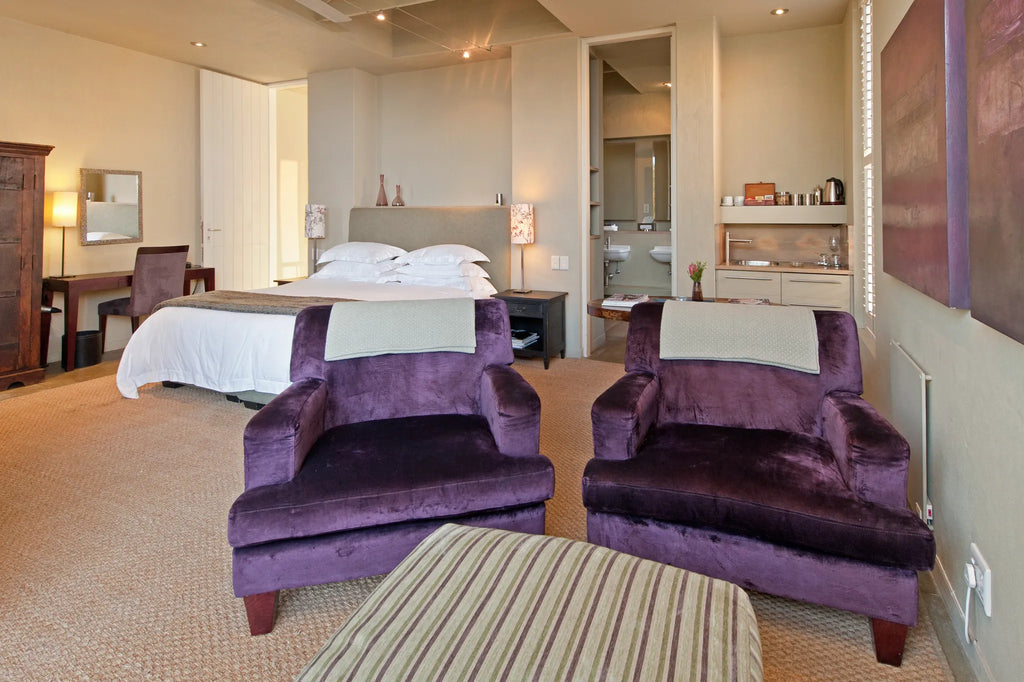 Room gallery image 42.