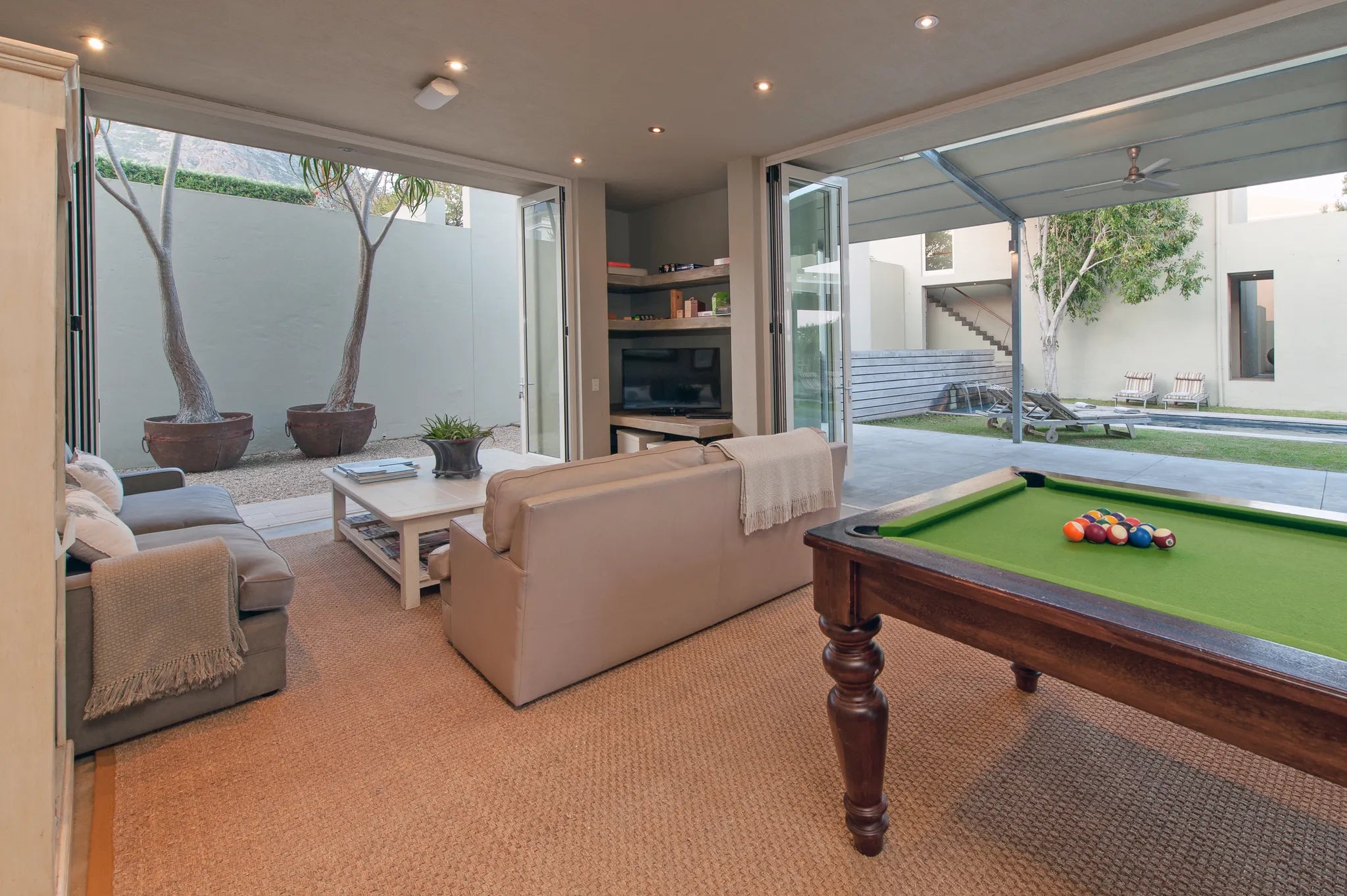 Room gallery image 43.