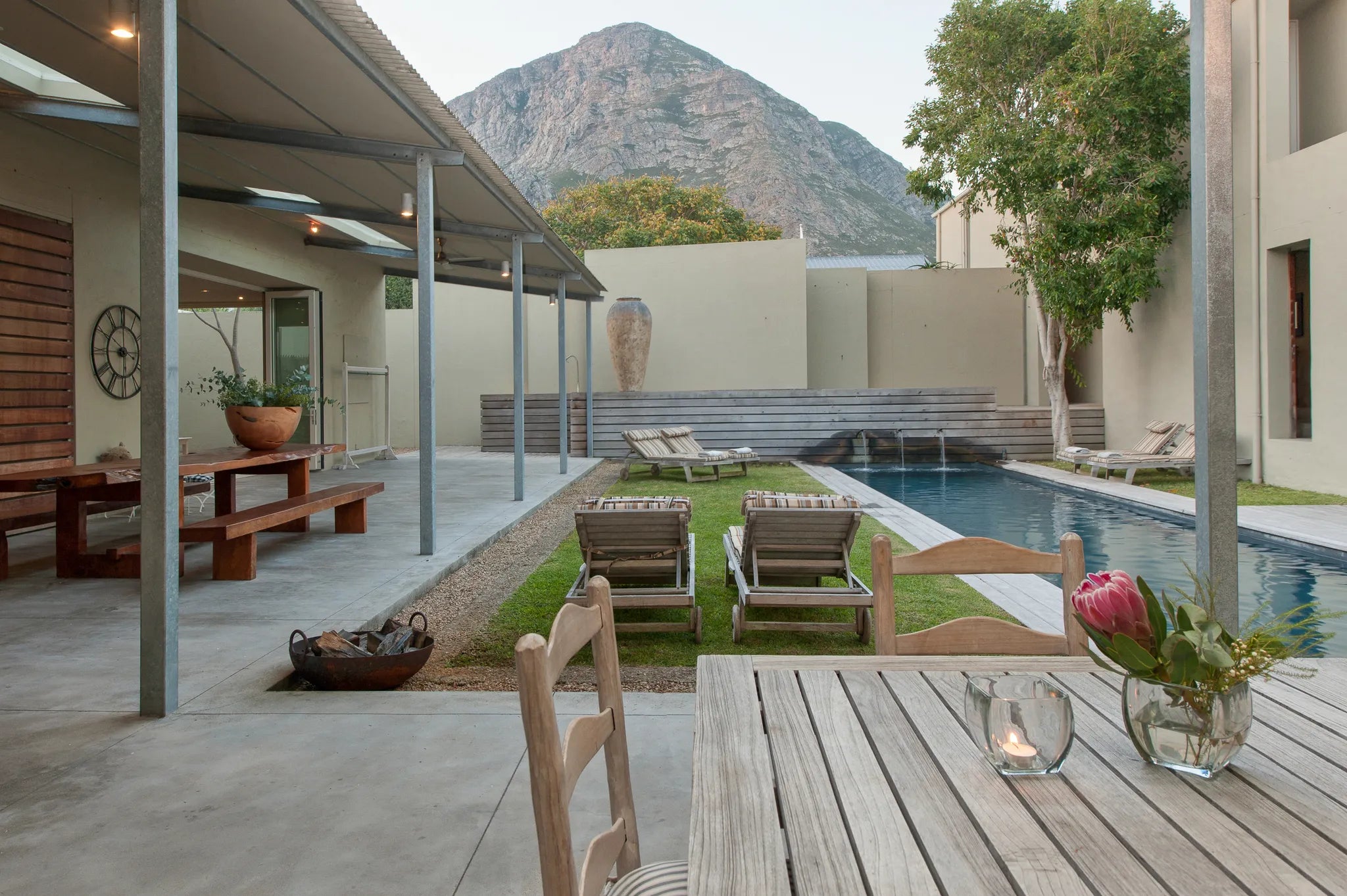 Room gallery image 52.