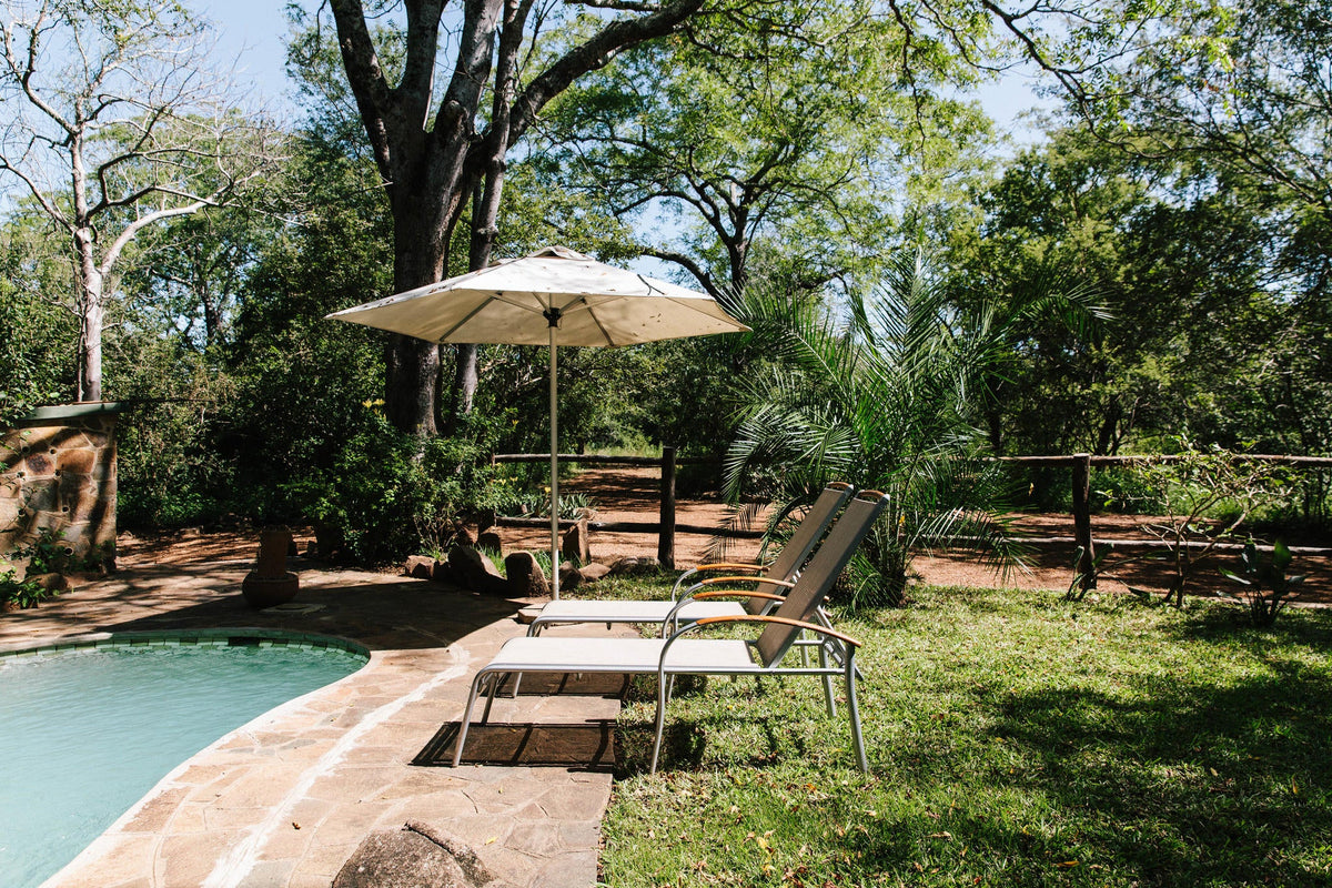 Nhambo Self Catering Lodge gallery image 7
