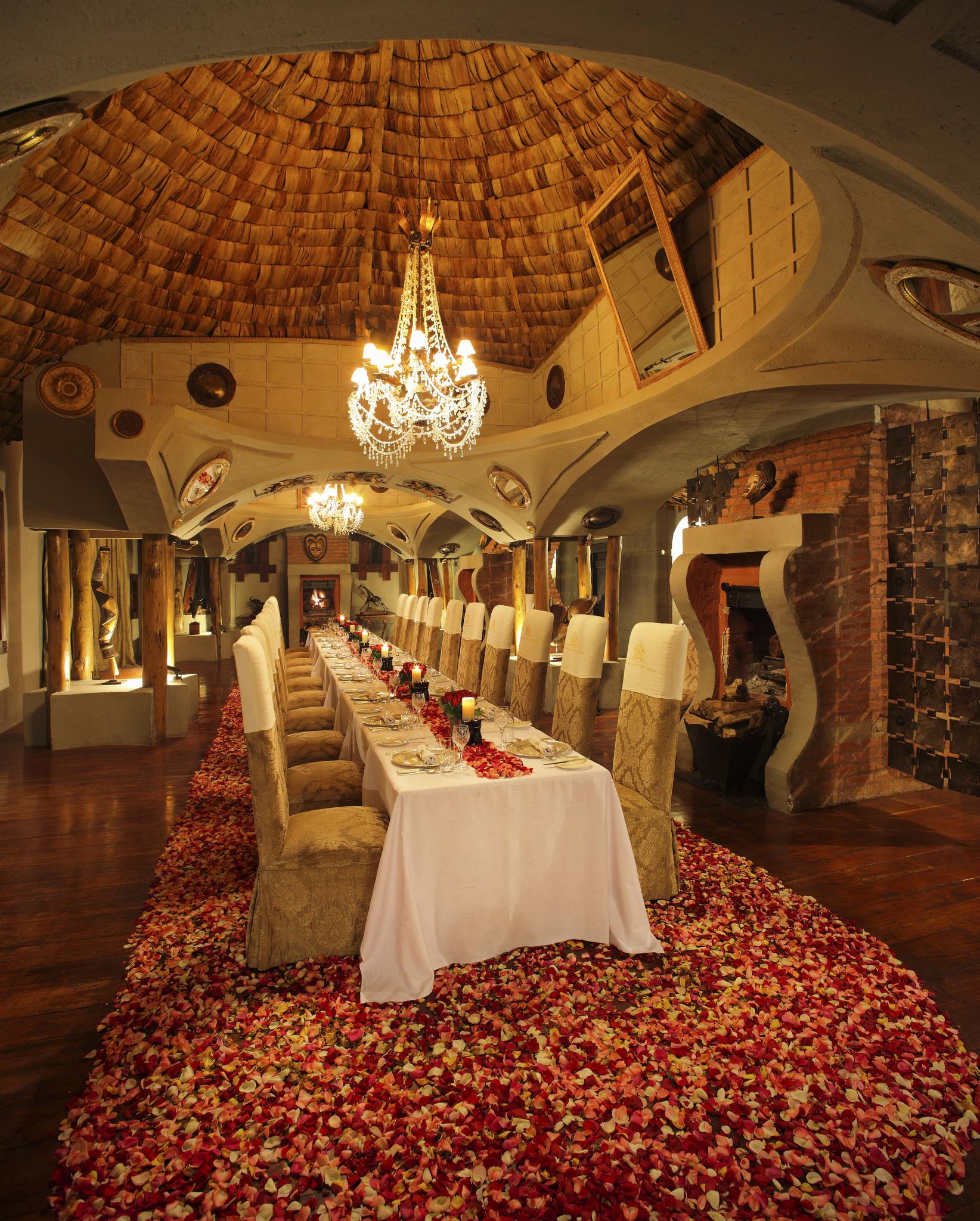 Rose Petal Dinner (Additional Cost) gallery image 2