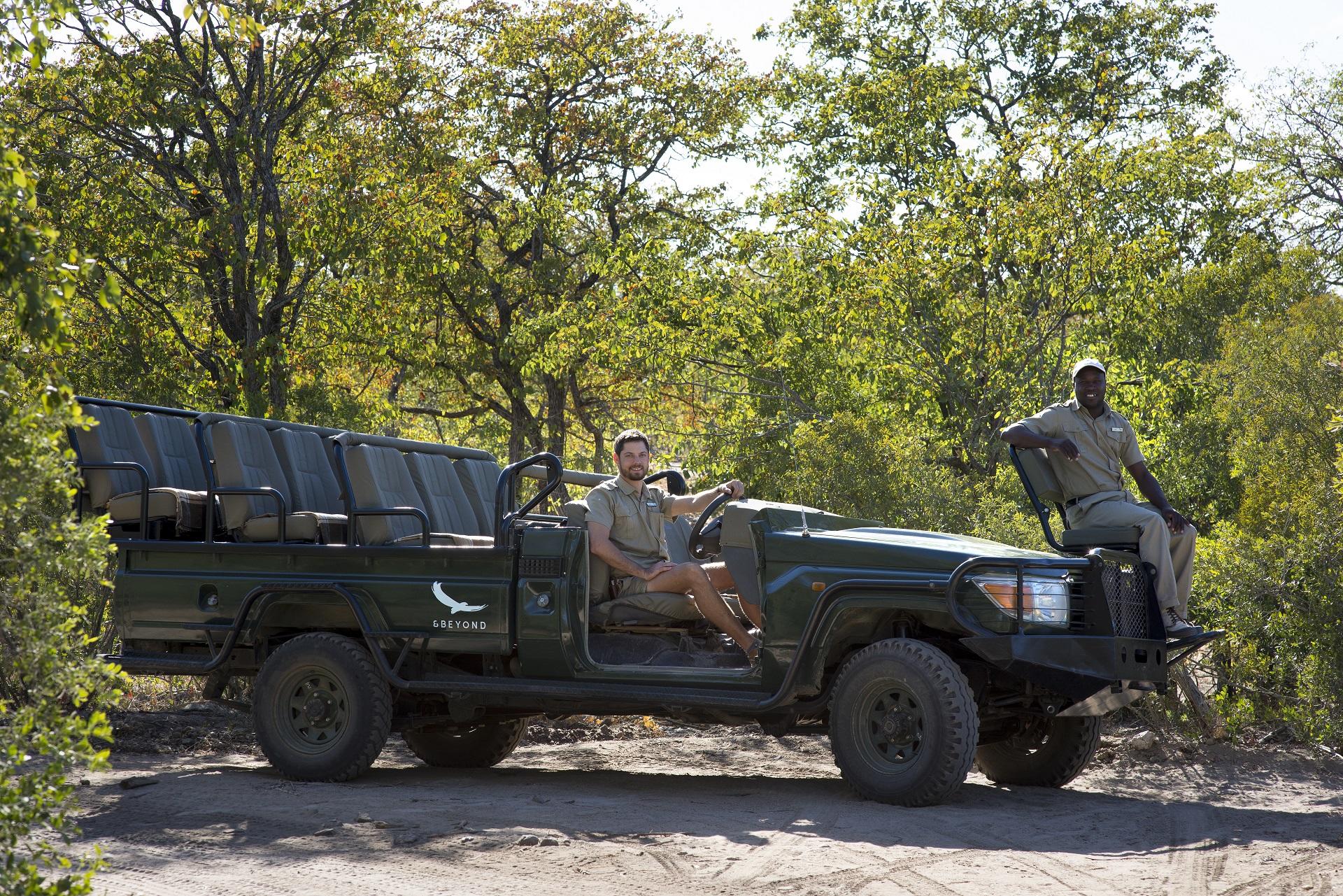 Private Vehicle (Additional Cost) gallery image 2