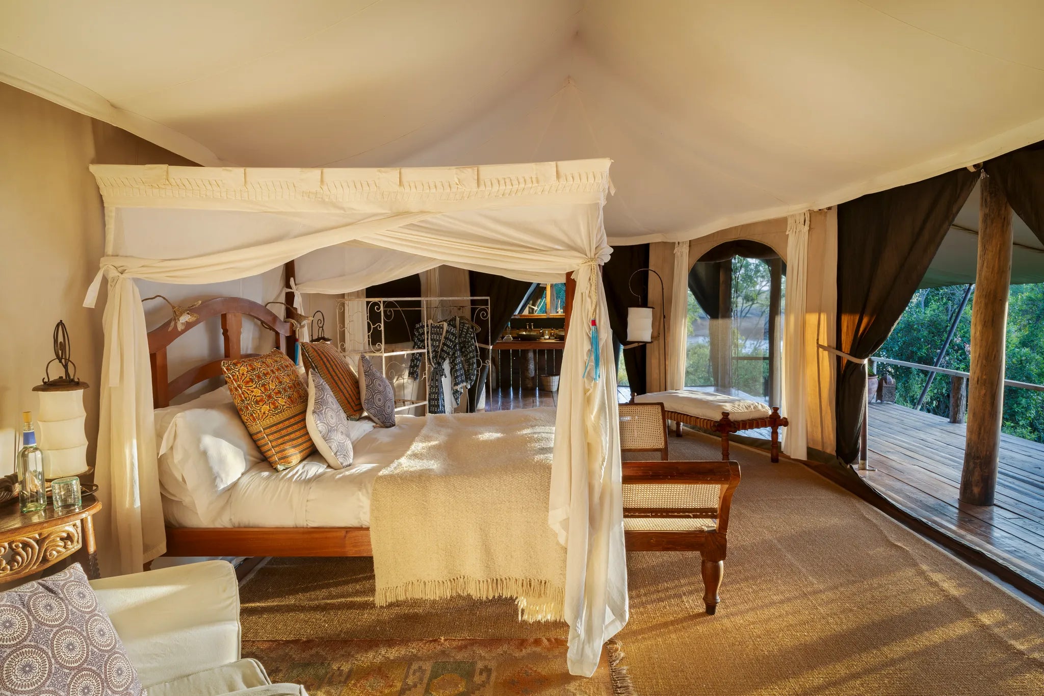 Room gallery image 1.