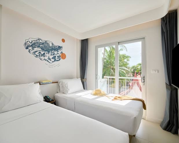 Patong Beach Hotel