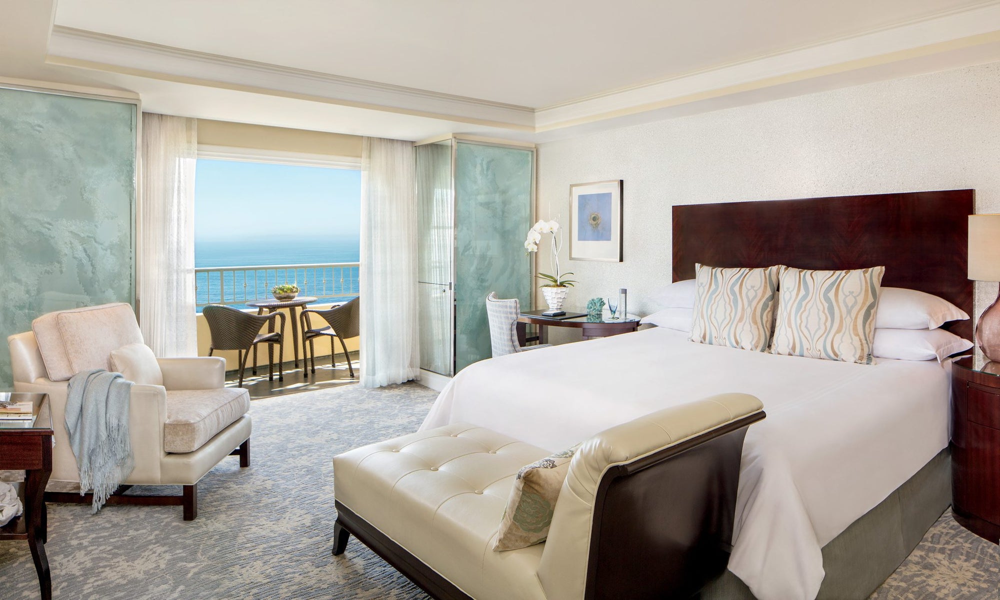 Club Level Ocean View Guestroom
