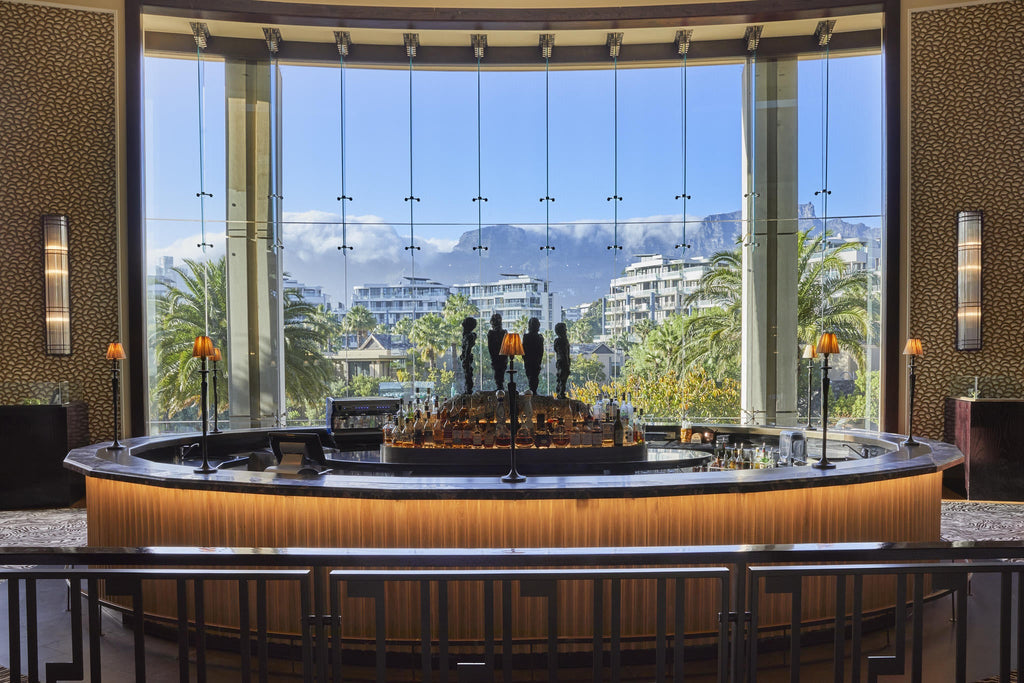Vista Bar & Lounge gallery image 2