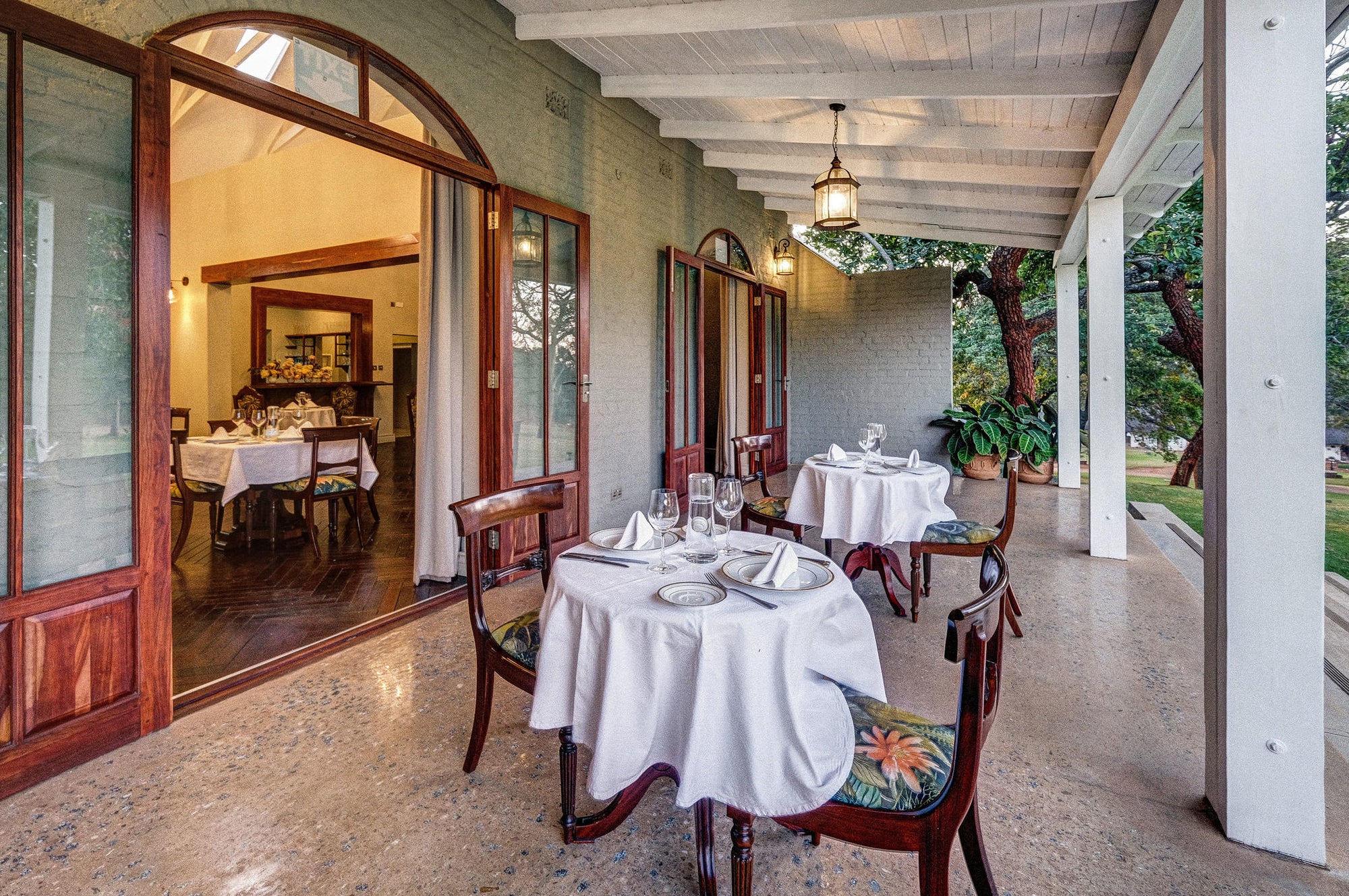 Peech Hotel Restaurant gallery image 3