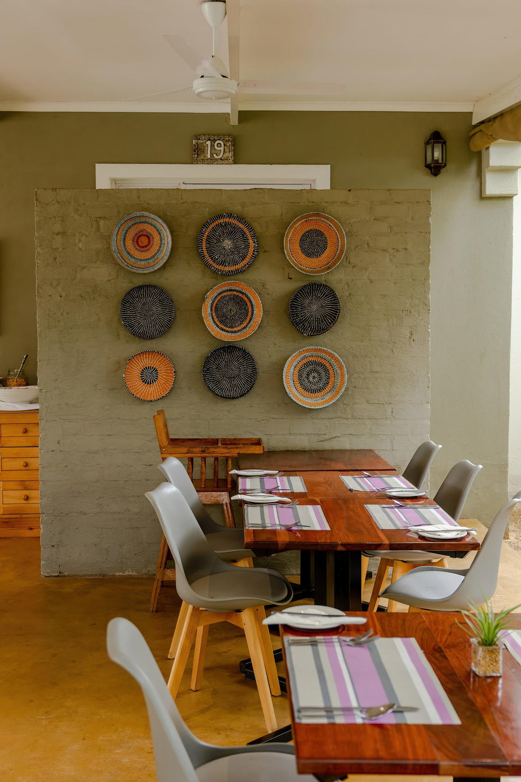 PheZulu Restaurant gallery image 3
