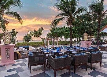 COAST BEACH CLUB & BISTRO