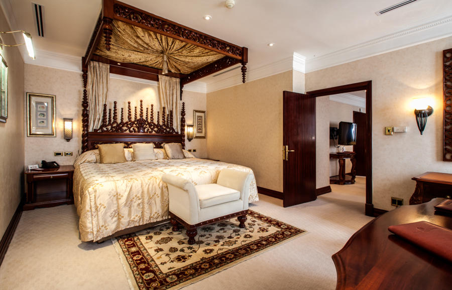 Presidential Suite gallery image 3