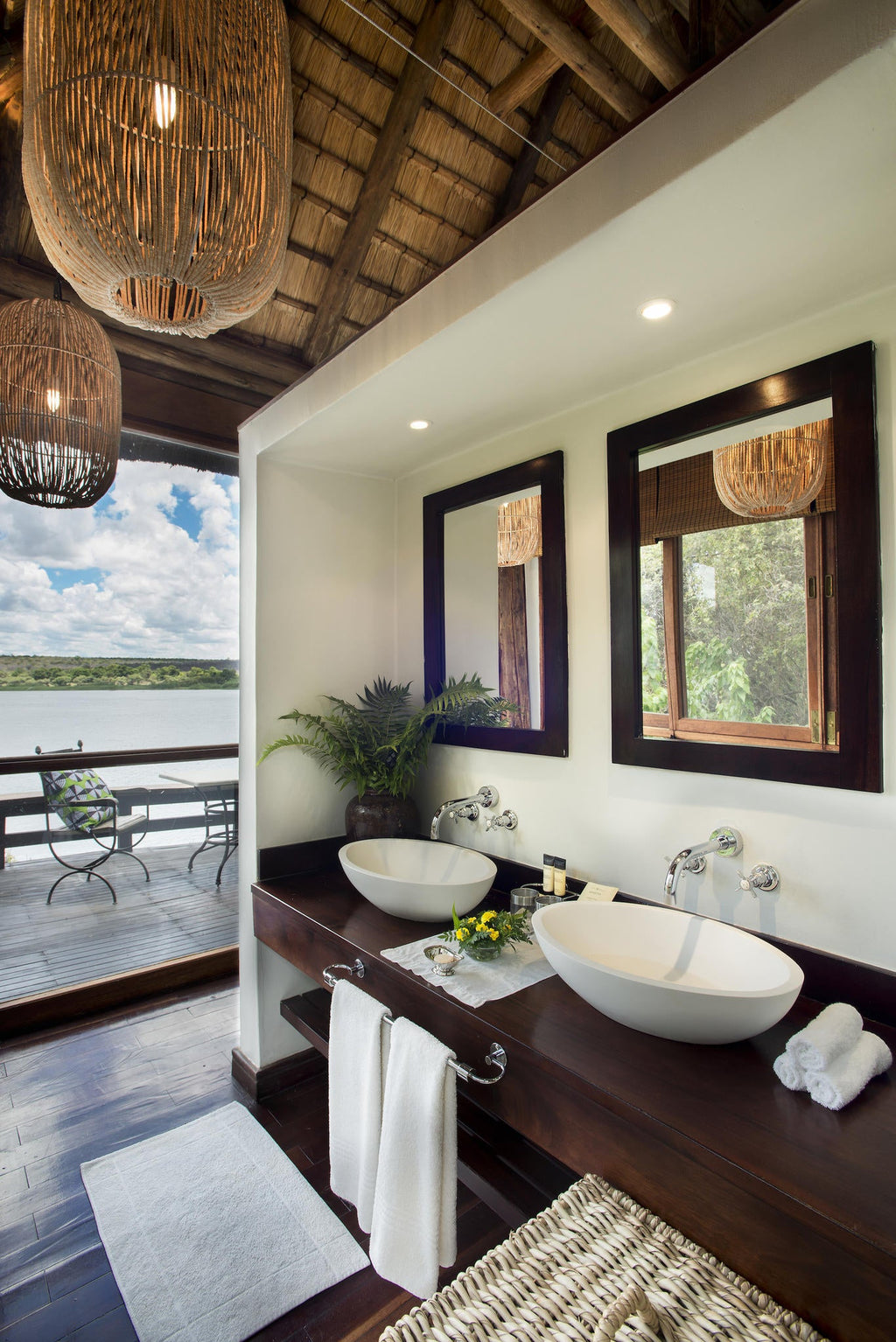 River Lodge Chalets gallery image 4
