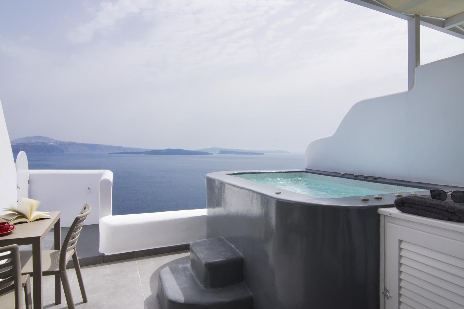 Pure Suite with Private Outdoor Hot Tub