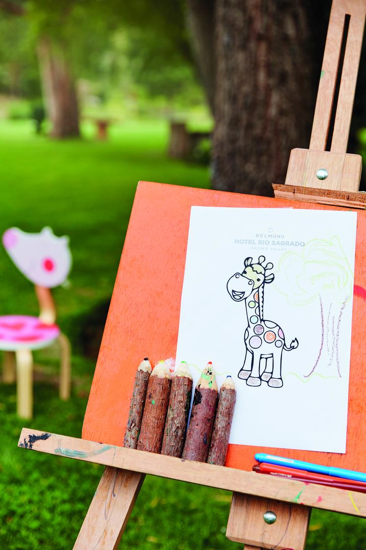 Children's painting in the gardens