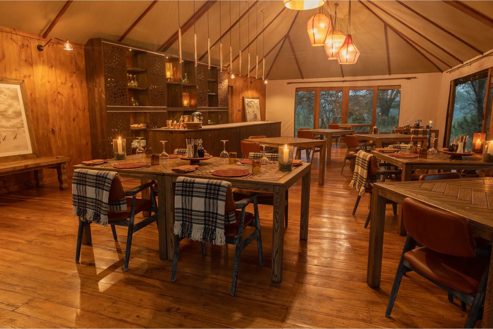 Sayari - Dining area at Sayari, Northern Serengeti, Tanzania.