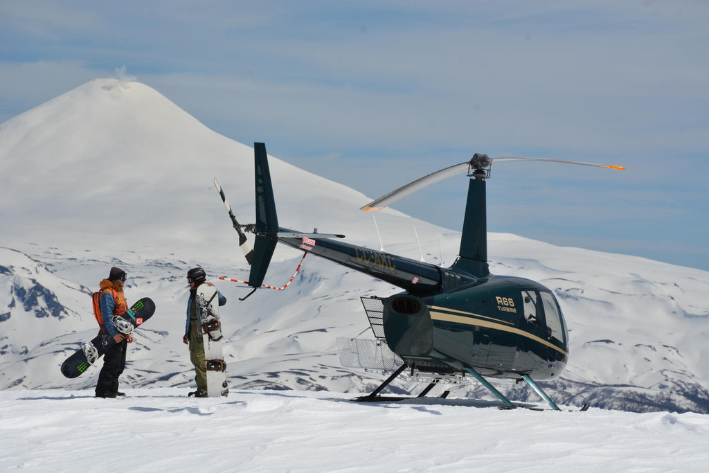 Skiing and snowboarding gallery image 1