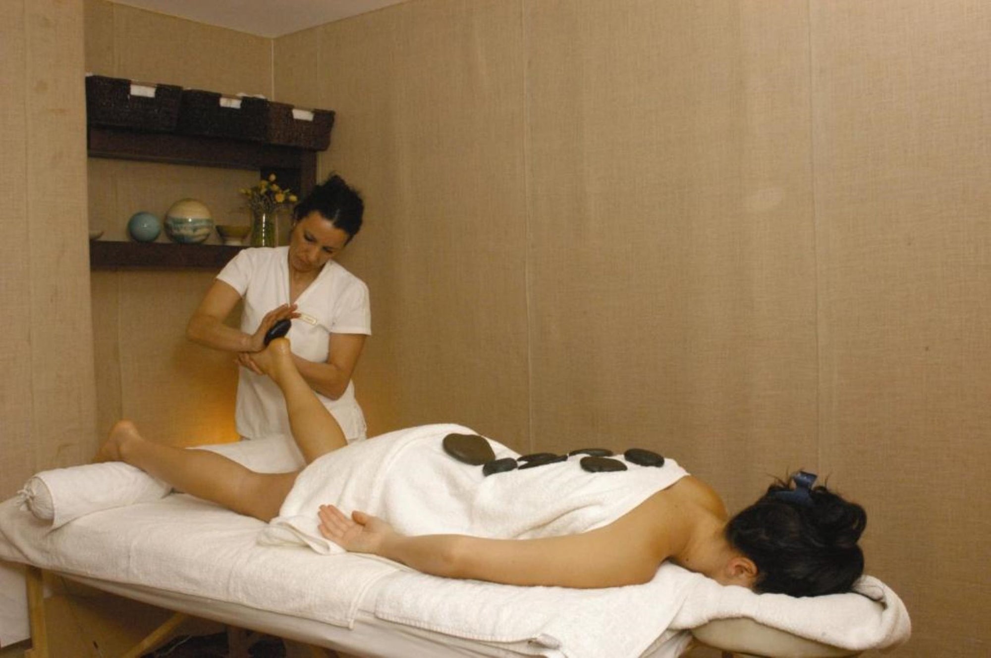 HEALTH CLUB