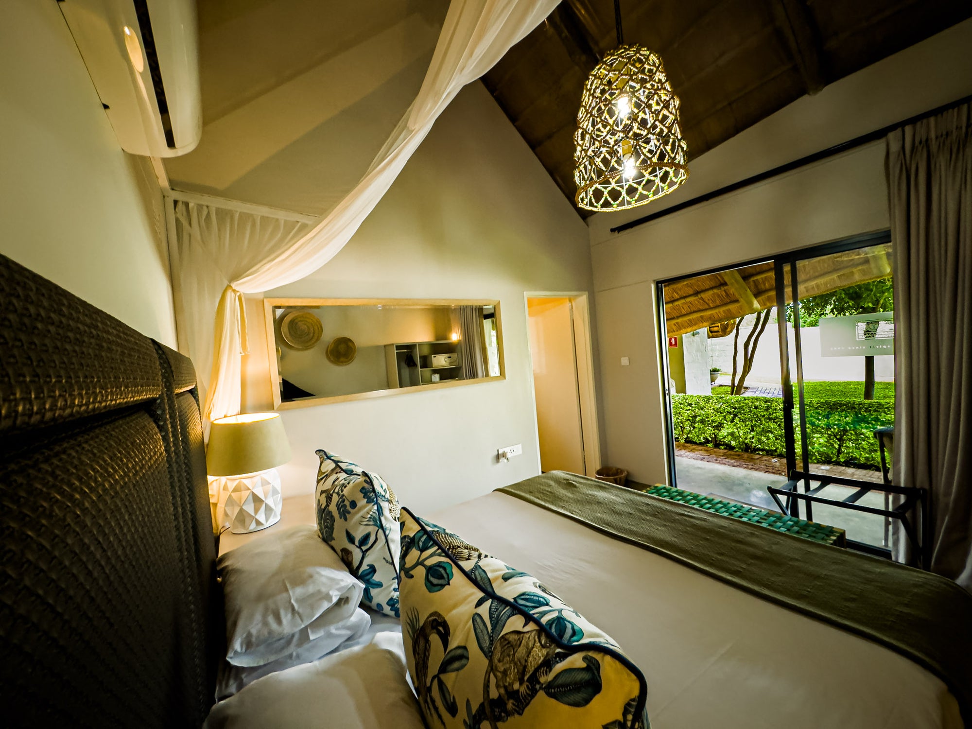 Standard Chalets