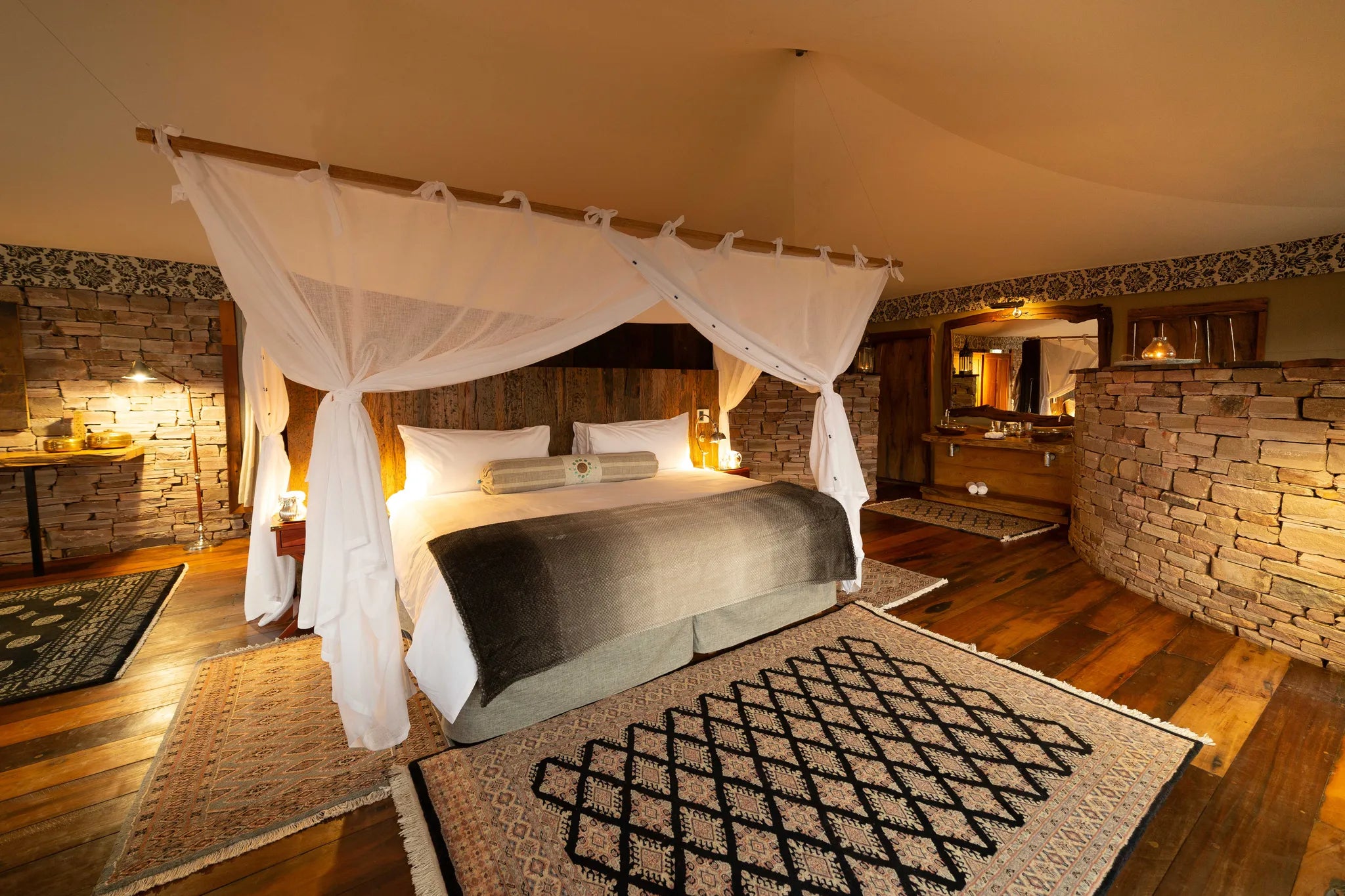 Tembo Plains Suite at Tembo Plains Camp, Mana Pools National Park, Zimbabwe.