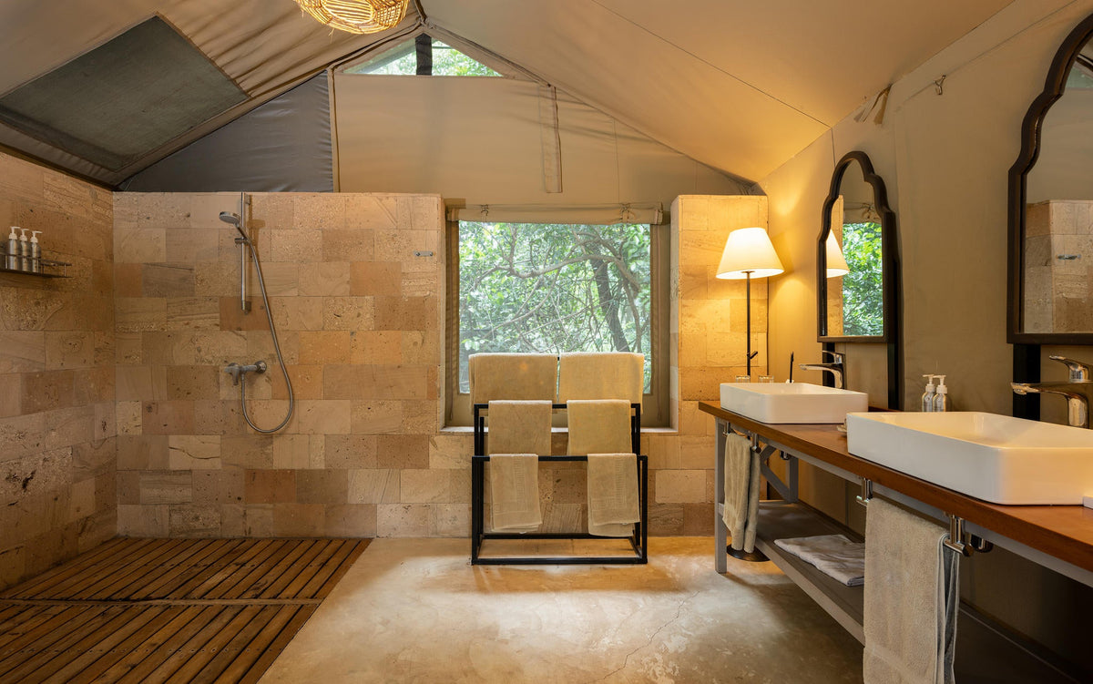 Luxury tents gallery image 13