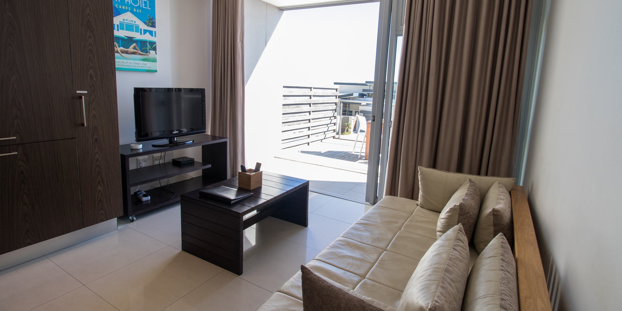 the-crystal-apartments-cape-town-south-africa