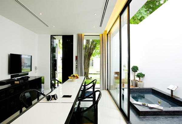2-Bedroom Suite gallery image 2